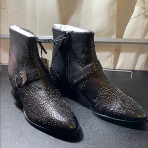 Stud Boots (Cowboy Style)